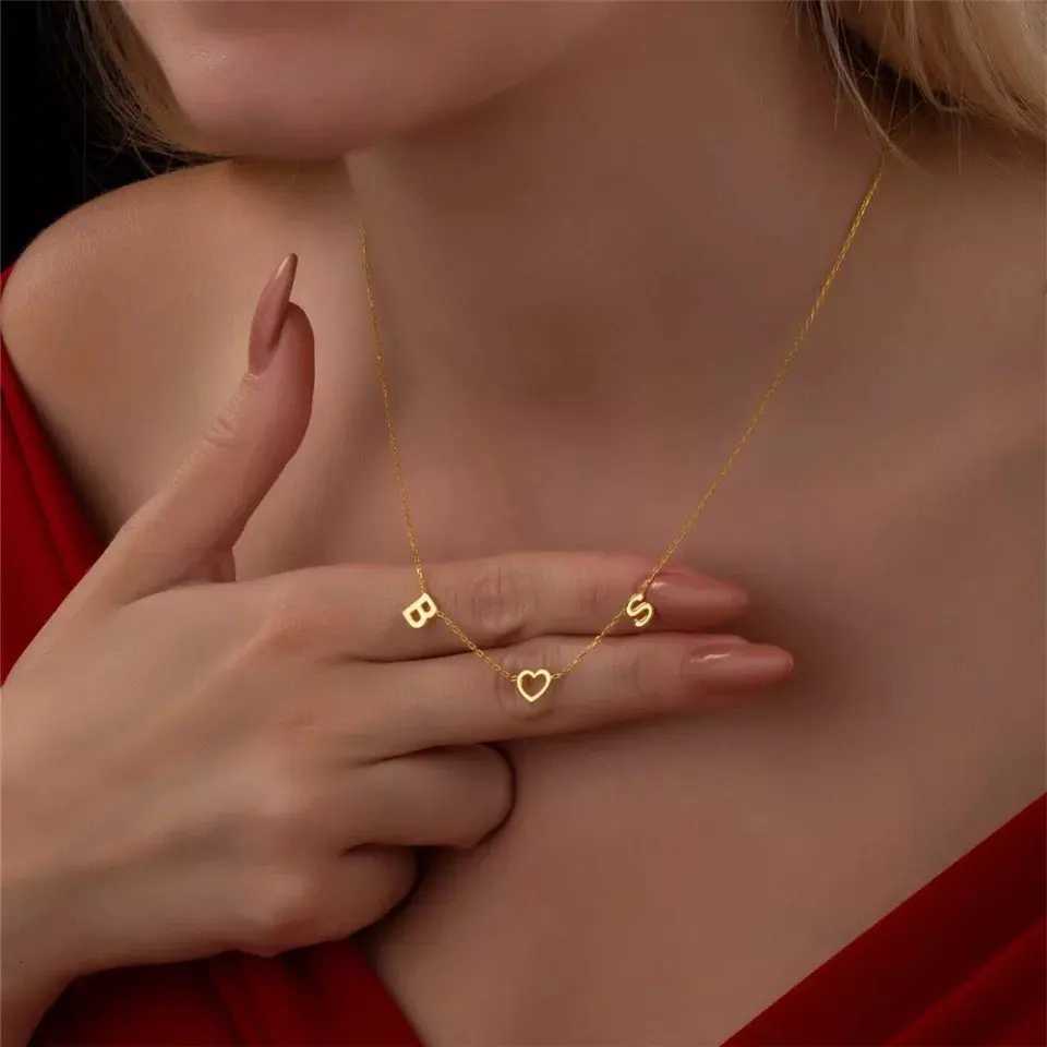 Personalized Custom Letter Necklace with Name Stainless Steel Initials Pendant Charm Women Jewelry Necklace Mother Gift M251211