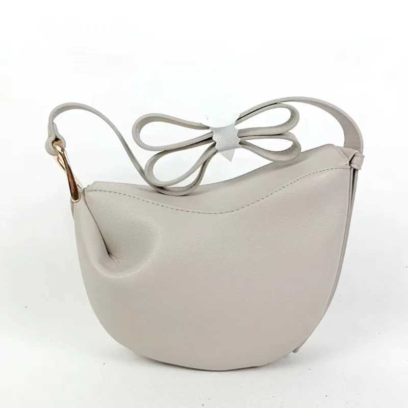 Niche pea bag shoder messenger bag saddle bag Y251211