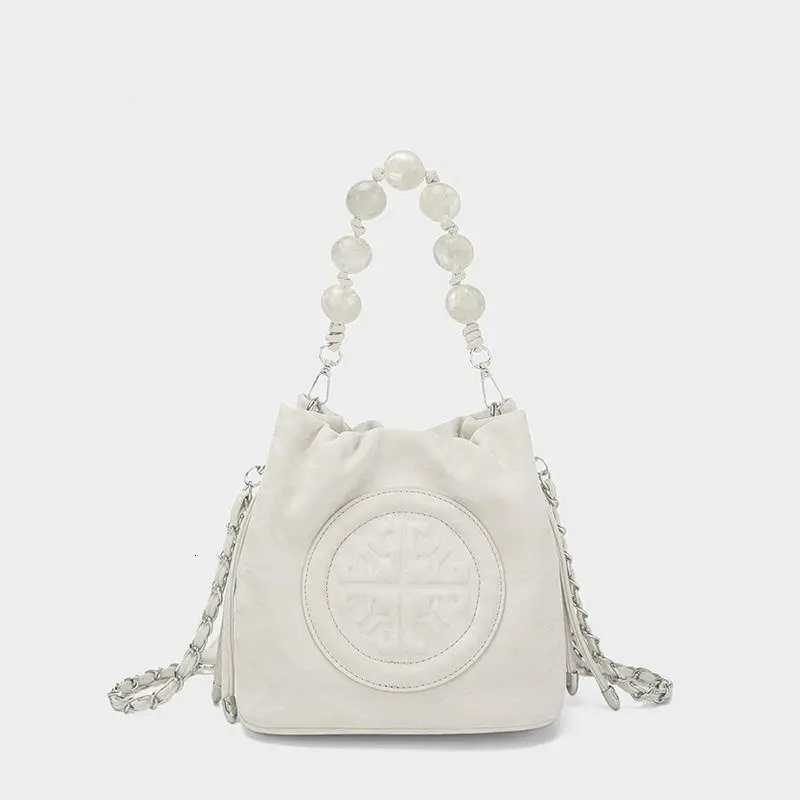 light luxury designer wen bags Small niche armpit new fiable hand-held bucket bag high-end and versatile crossbody bag Y251211