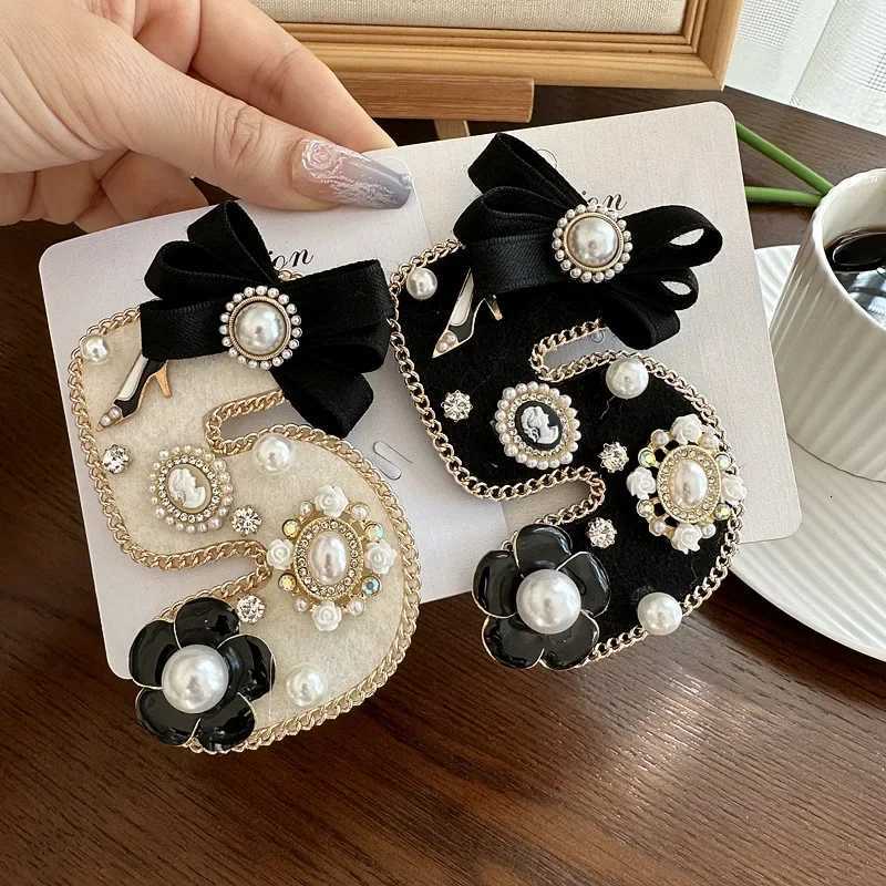 Korean Fashion Fabric Bow Brooches for Wen Rhinestone Pearl wer Corsage Elegant Lel Pins Luxry Jewelry Gifts Y251210