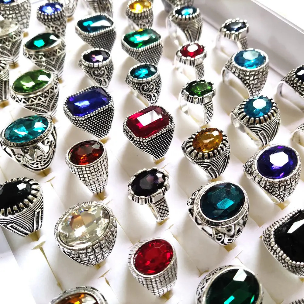 Bulk lots 30pcs Color Mix Big Crystal Stone Vintage Silver Rings for Women Styles Mix Mens Antique Zircon Stone Rings 251210