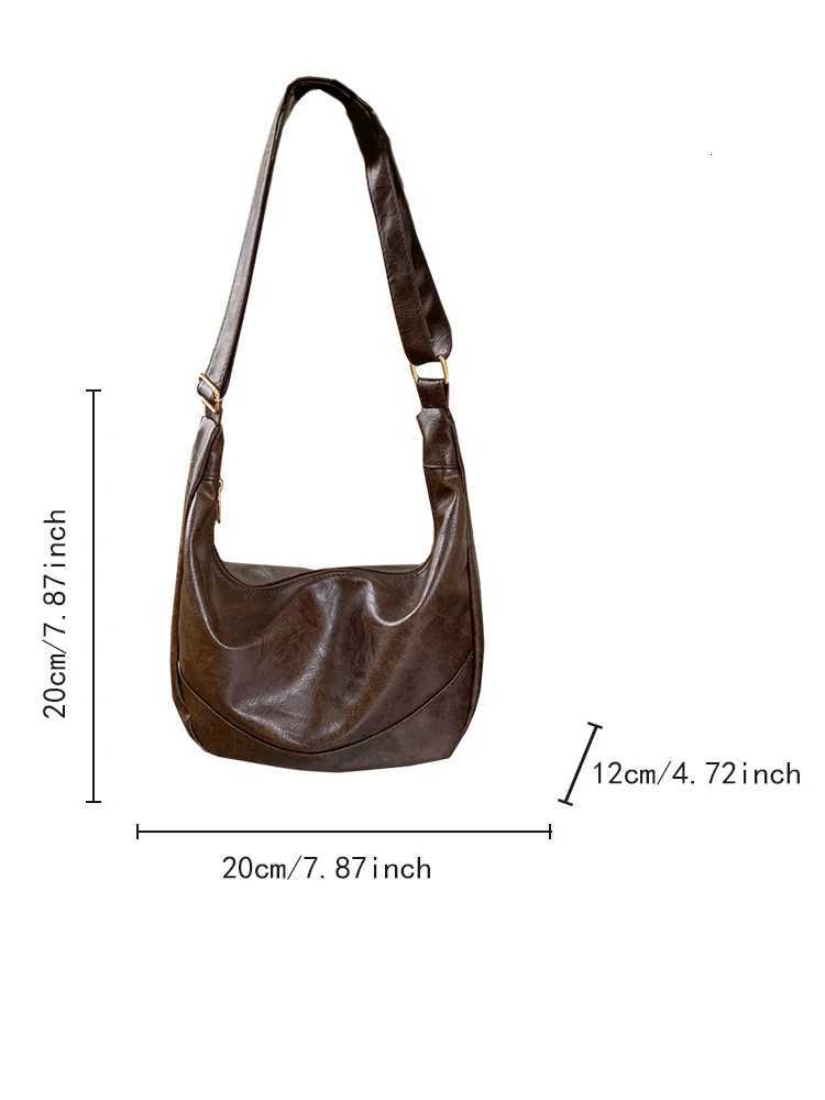2025 new large capacity crossbody bag dumpling bag student fi casual wens daily cmuting wens bag Y251211
