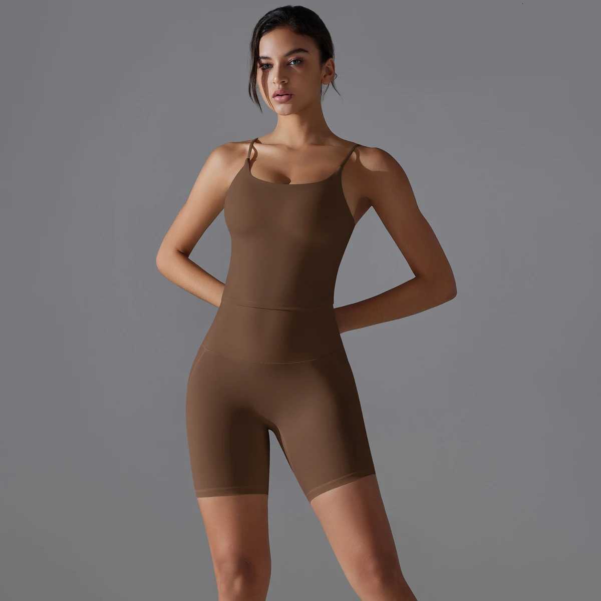 Women Fitness Crop Top Shockproof Sports Bras Women Sexy Yoga Vest Quick Drying Cycling Workout Gym ShortsT251211