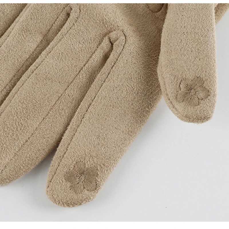 Fashion Elegant Lattice Suede Touch Screen Keep Warm Winter Women Gloves Plush Wrist Windproof Outdoor Cycling Drive Soft Y251211