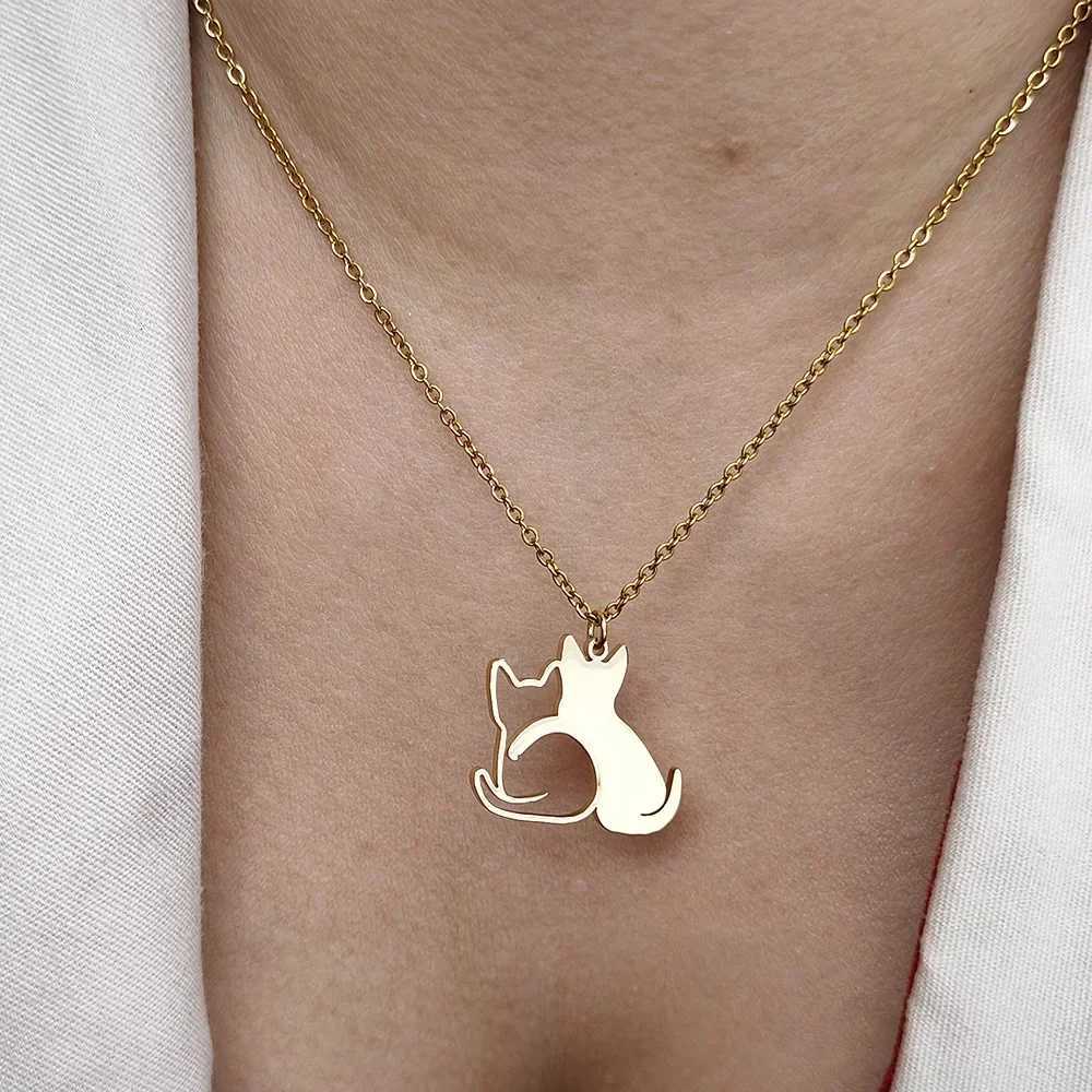 Double Cat Pattern Pendant Necklaces for Women Cute Couple Gold Choker Fine Animal Stainless Steel Jewelry Valentines Day Gifts M251211