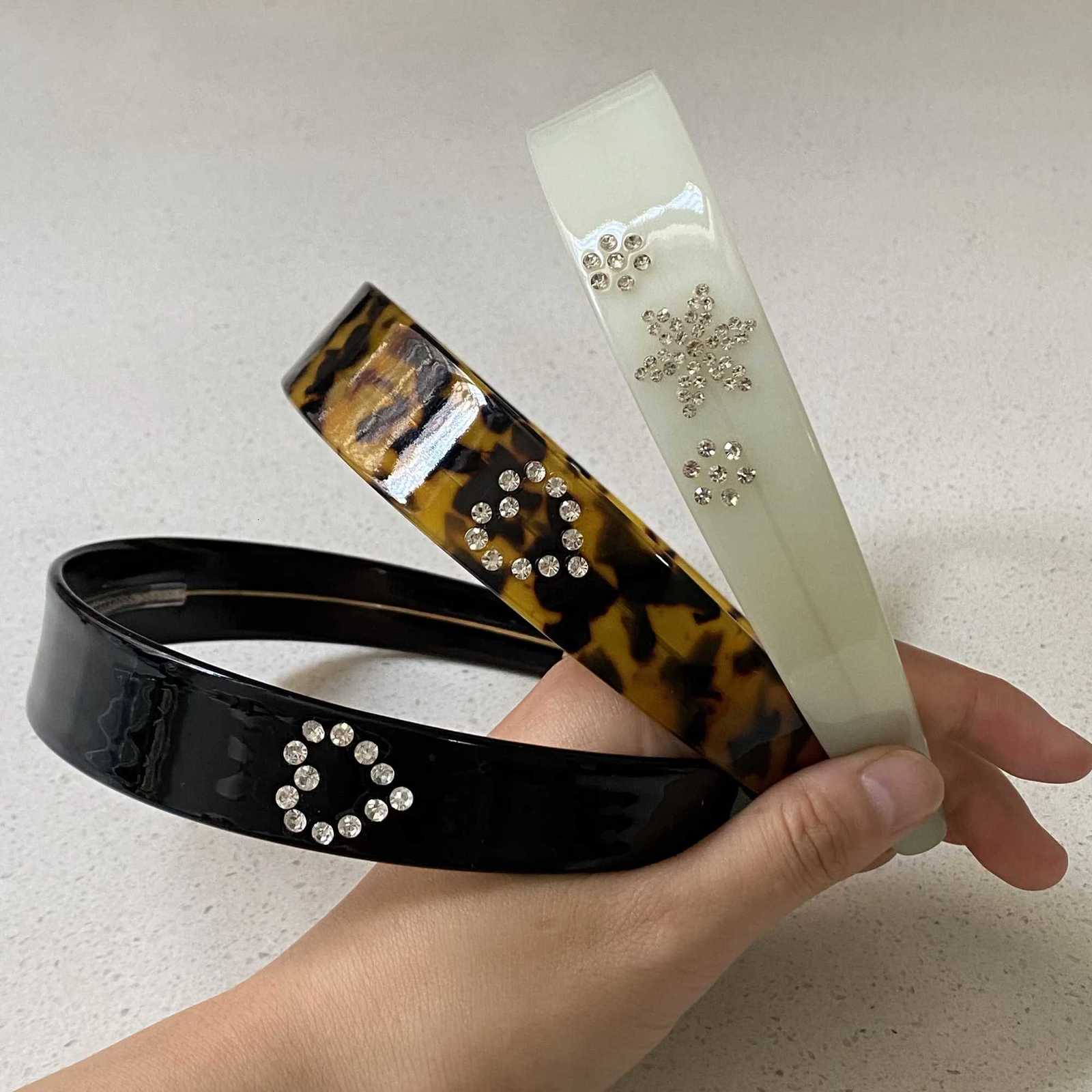 1PC Rhinestone Decor Hair bands Set Stylish Hair Accories For Wen Chic Haiands For Daily And Party Wear Y251210