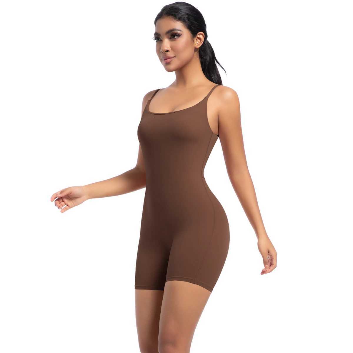 Women Bodysuits Women Strappy Romper Seamless Jumpsuit Romper Backless Set Fitness Bodysuit Hip Lift One-piece Sports BodysuitT251211