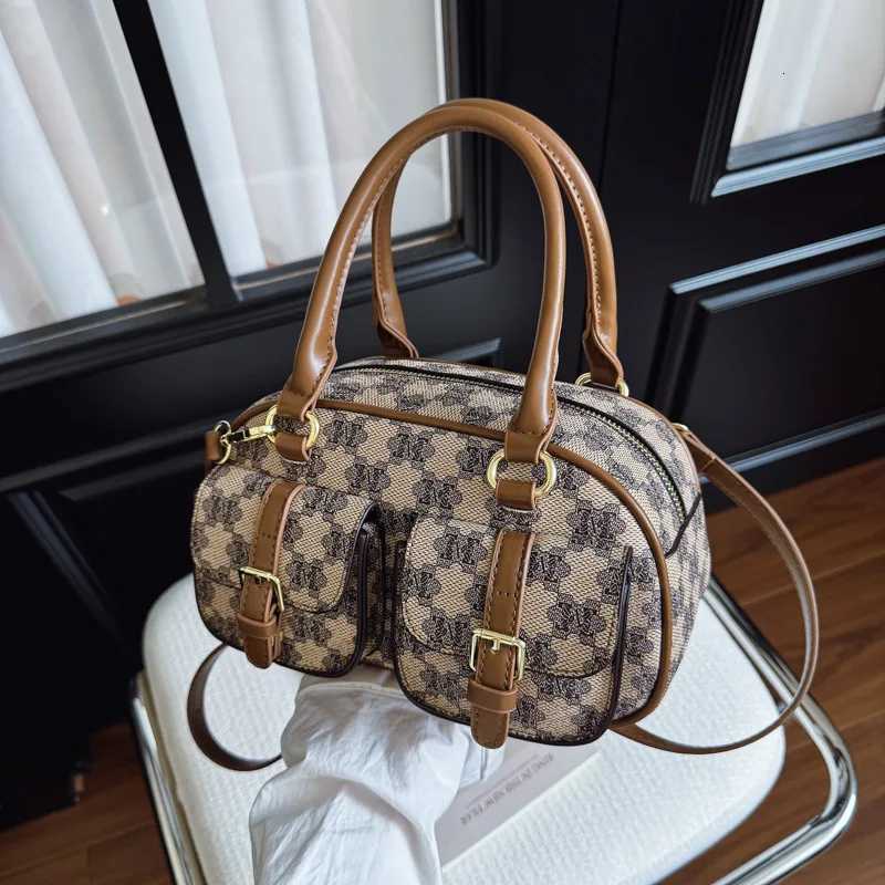 2025 Vintage Mogram Bost Bag for Wen low Shoder Purse Adjustable Crossbody Strap with Top Handle Fall Winter Work Bag Y251211