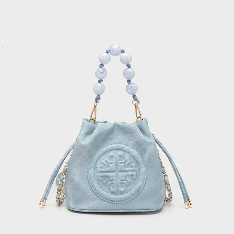 light luxury designer wen bags Small niche armpit new fiable hand-held bucket bag high-end and versatile crossbody bag Y251211