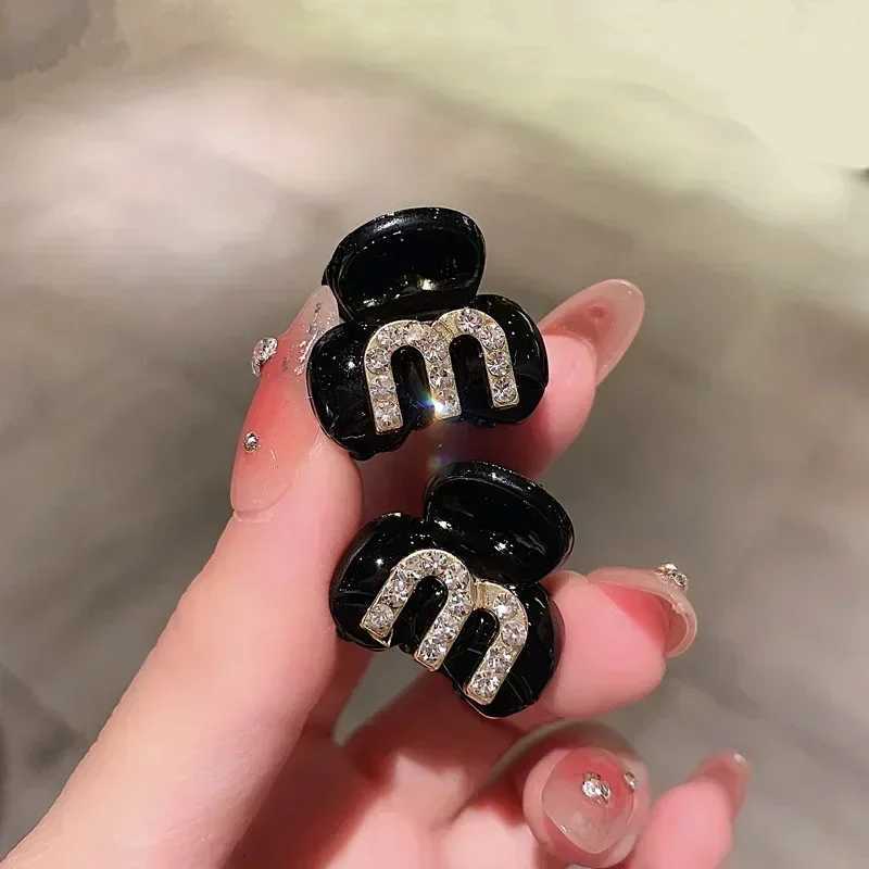 New Acrylic Rhinestone Bangs Side Hair Clip Fore Clip Shiny dr Hair Clip Grab Wen Girls Hair Style Accories Y251210