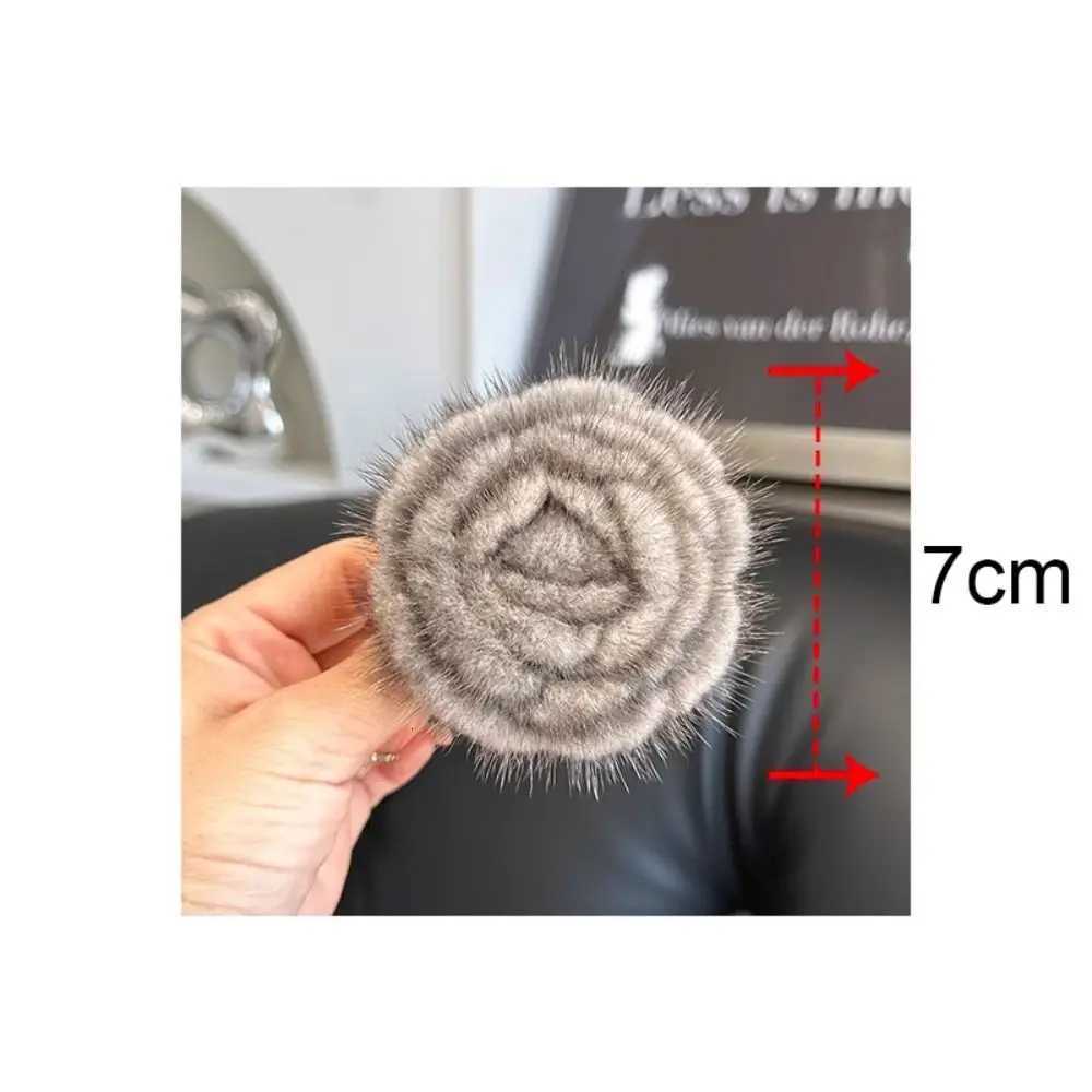 Real Mink Fur wer Brooch Wens Simple Fashion High-end Sweater Pin Accories Clothes Scarf Decorative Accories Y251210