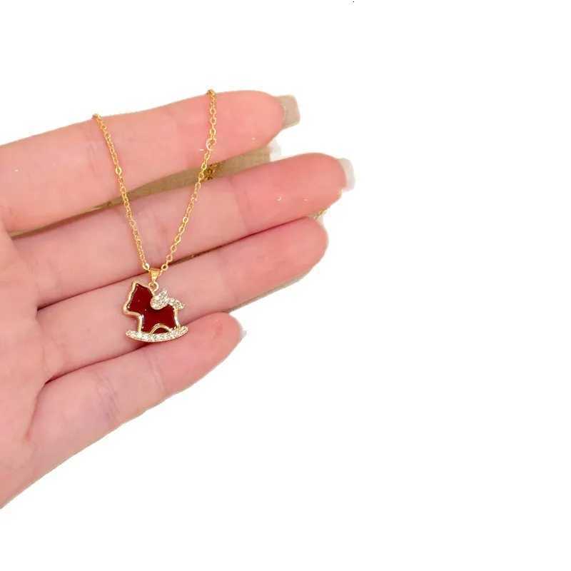 luxury Jewelry Set Light Luxury Earrings Set Little Horse Necklace Eye-Catching Zircon Jewelry For Everyday Wear Special Occasion Gift M251227