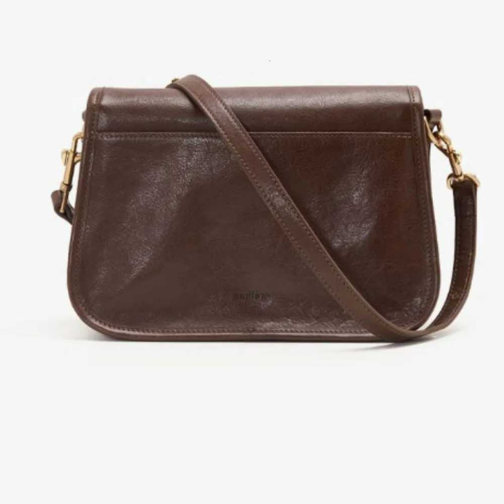 High-end Fi Bag New Niche Design Wens Small Square Bag e-shoder Armpit Crossbody Bag Cmuting Bag Y251211