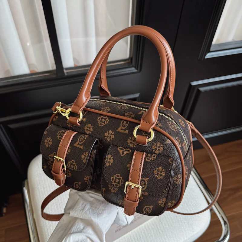 2025 Vintage Mogram Bost Bag for Wen low Shoder Purse Adjustable Crossbody Strap with Top Handle Fall Winter Work Bag Y251211