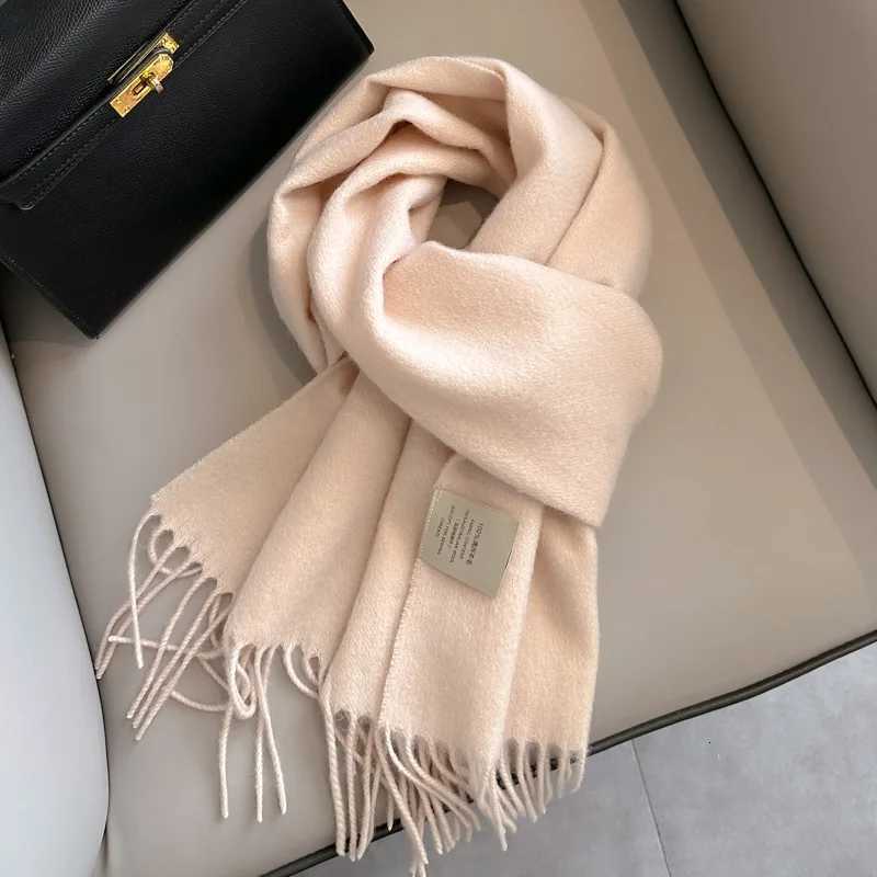Winter White Pure Wool Scarf Women Warm Neck Wrap Student Fashion Fringe Narrow Couple Y251211