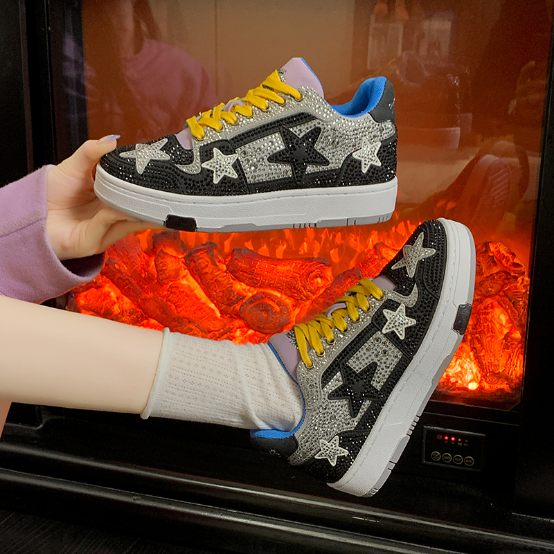 Autumn Leather Luxury Women Shoes New Style Fashion Star Platform Shoes Ins Platforms Sneakers Tide Shine Bling Rhinestone Shoes Designer Casual Flat 