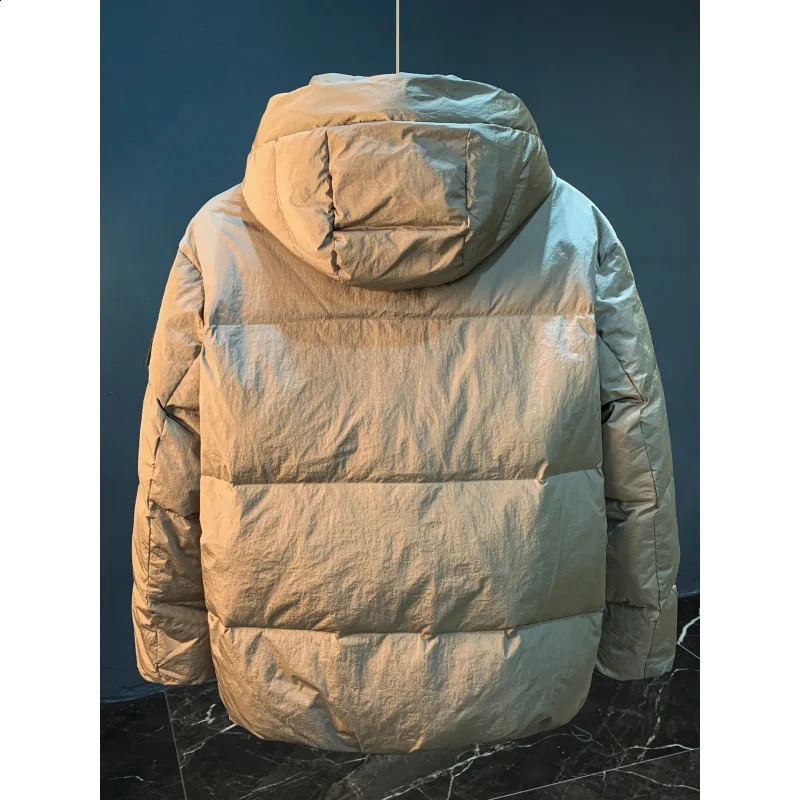 Fluffy down jacket mens winter 2025 hooded warm windproof and cold resistant duck clothes y251205