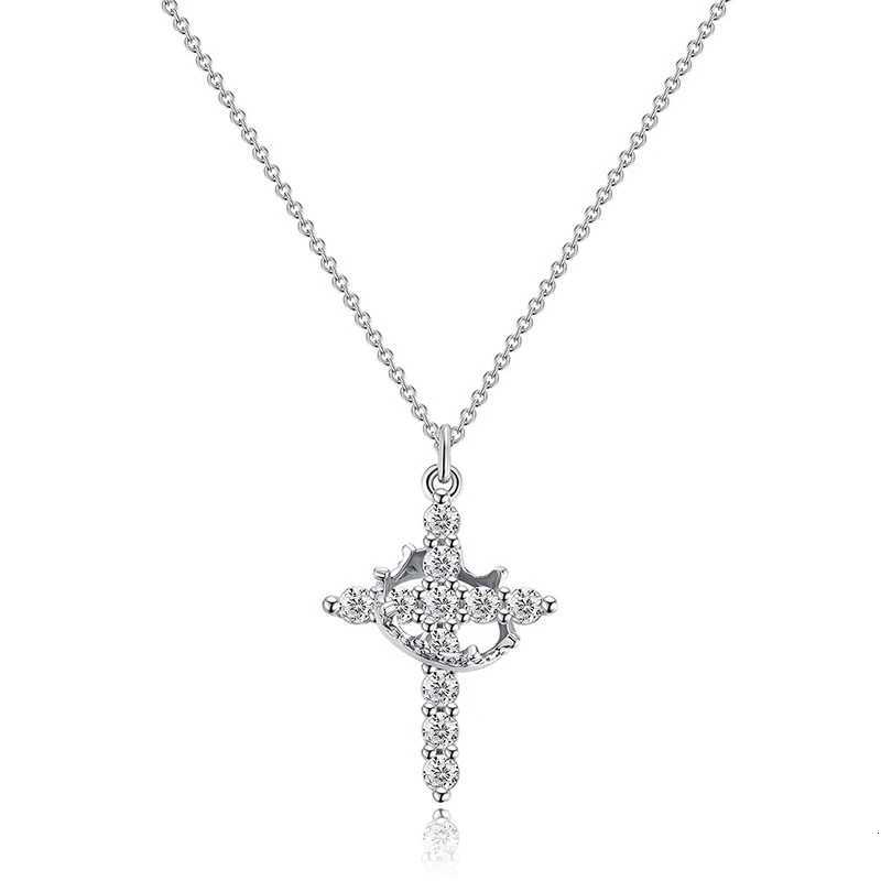 Exquisite Crown Cross Rhinestone Rotating Necklace for Women Fashion Copper Stainless Steel Necklace Party Banquet Jewelry Gift M251211