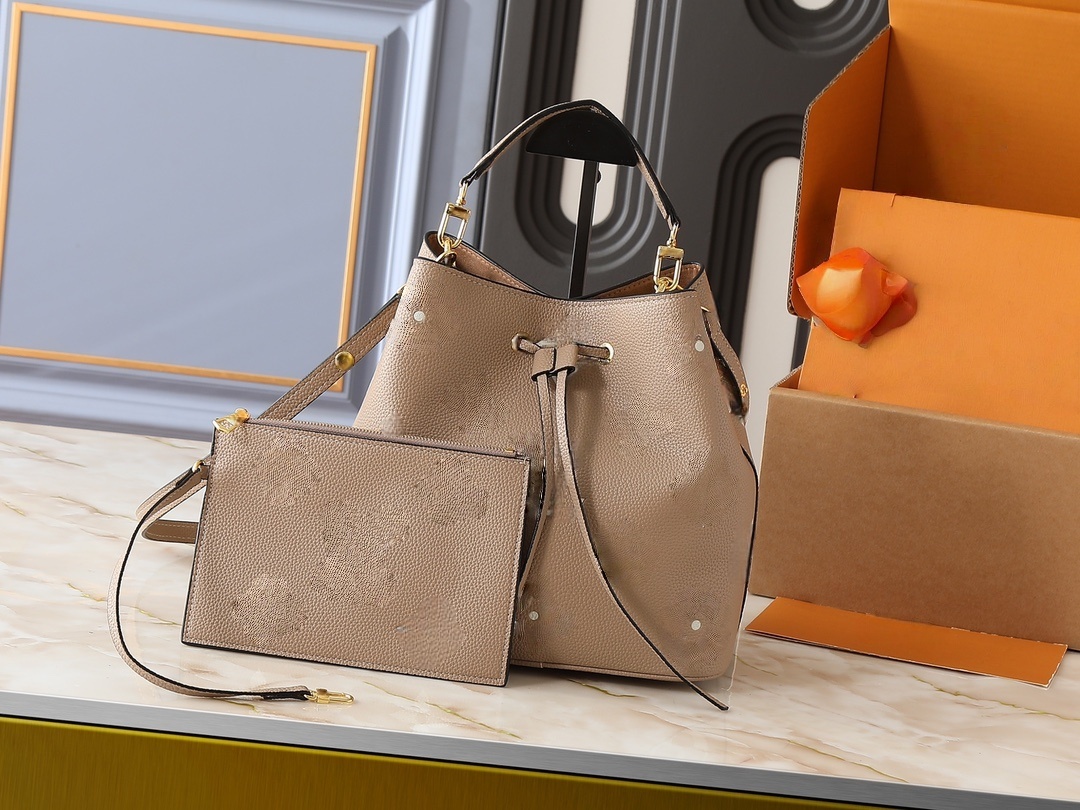 Cosmetic Bags & Cases nluxury bag Shopping Bags Luxury Hangbag purse classics Single shoulder, Designer Shoulder bag Shoulder Bags Tote Bag M45555