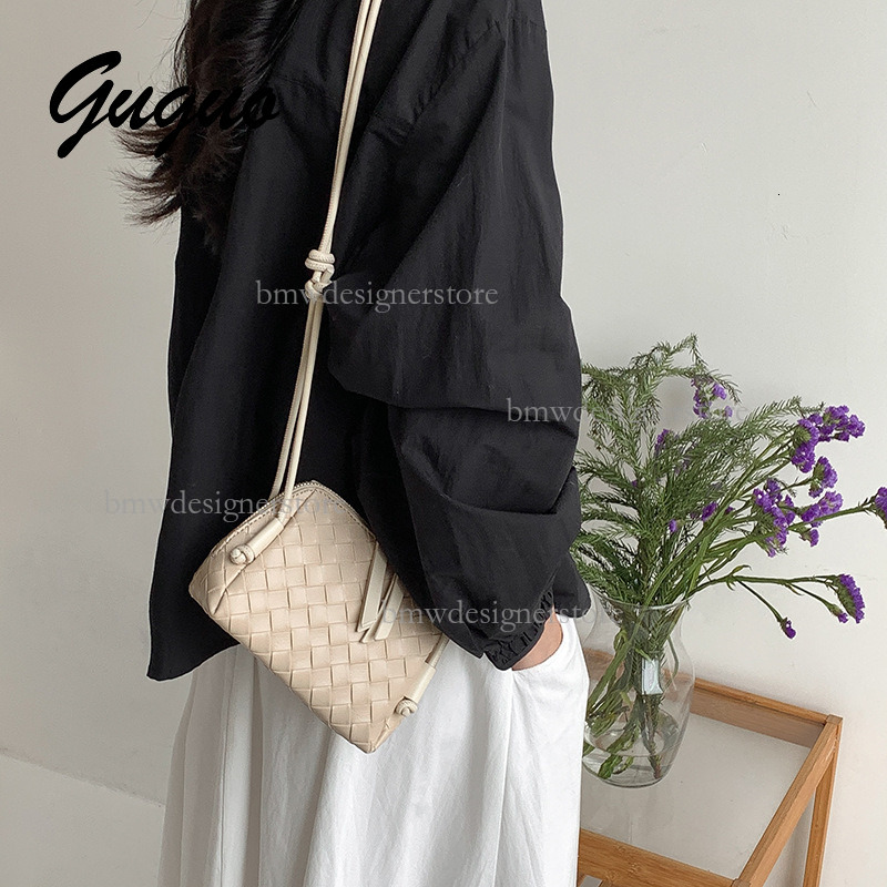 Guguo Designer New Women's Woven Bag Korean Luxury Exquisite Soft Shoulder Crossbody Bag Fashion Versatile Portable Handbag Phone Bag Free Shippi