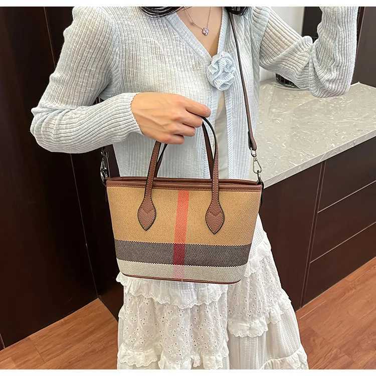 2025 New Texture Wens Handbag - Fi Design Light Luxury Cmuter Shoder Bag Plaid Ctra Color Messenger Bag Y251211