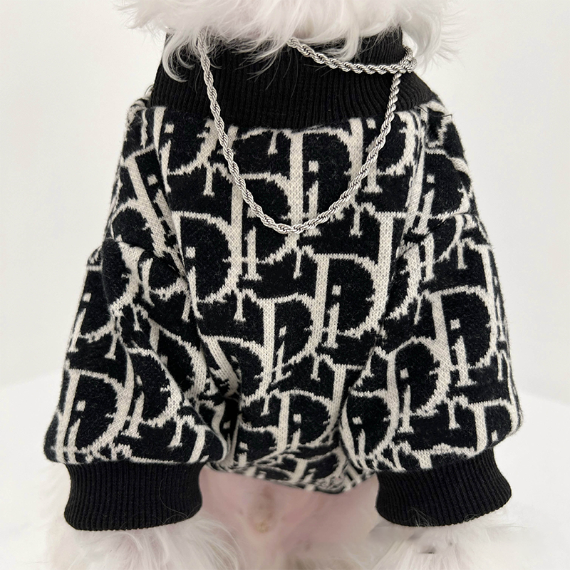 Fashion brand warm clothes for dogs and cats, made of knitted yarn, resistant to pilling, suitable for all dogs and cats. - view 5