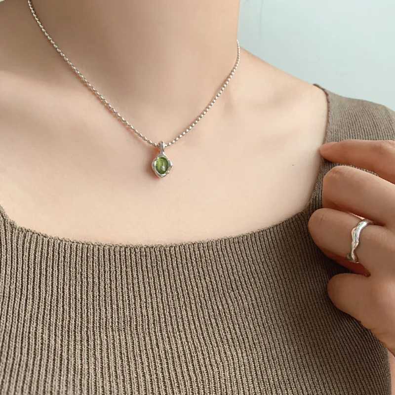 VENTFILLE 925 Sterling Silver Green Crystal Necklace for Women Girl Temperament Banquet Water Drop Jewelry Gift Dropshipping M251211