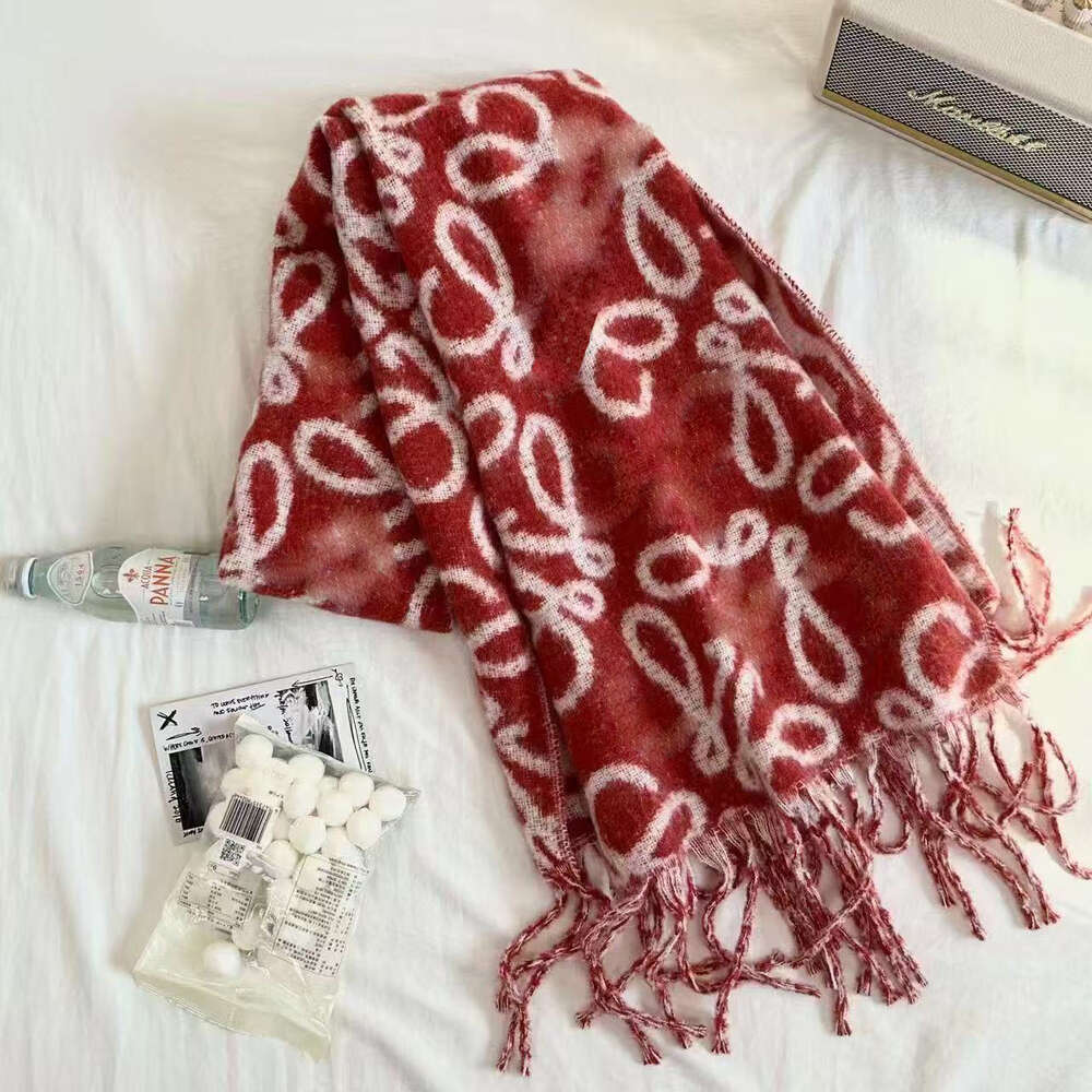 Loewww Scarf Design… - image