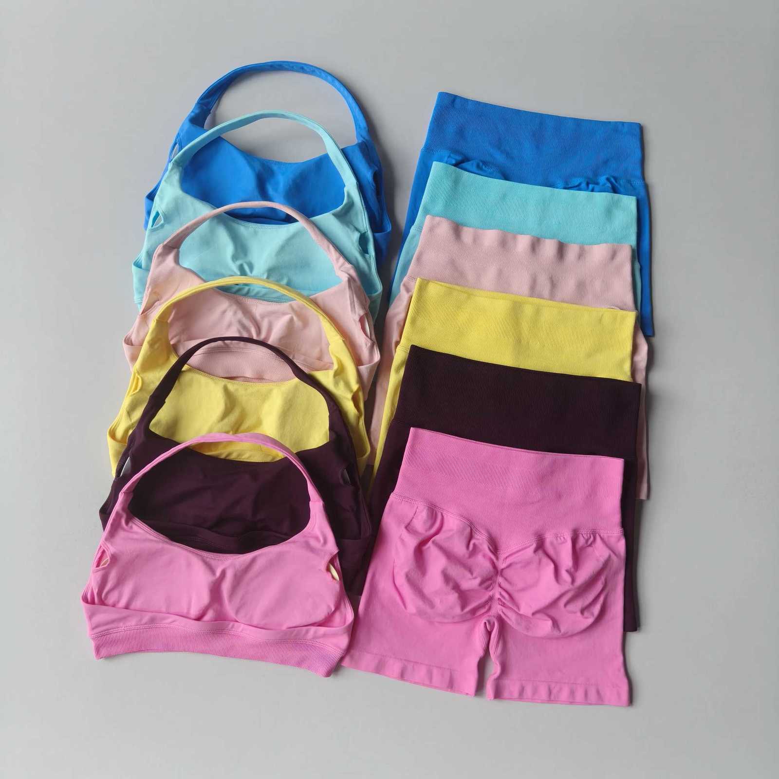 2PCs Peach High Waist Belly Hip Lifting Sports Bras Shorts Suit Gathering Shock-proof Neck Halter Yoga Suit Running Fitness SetT251211