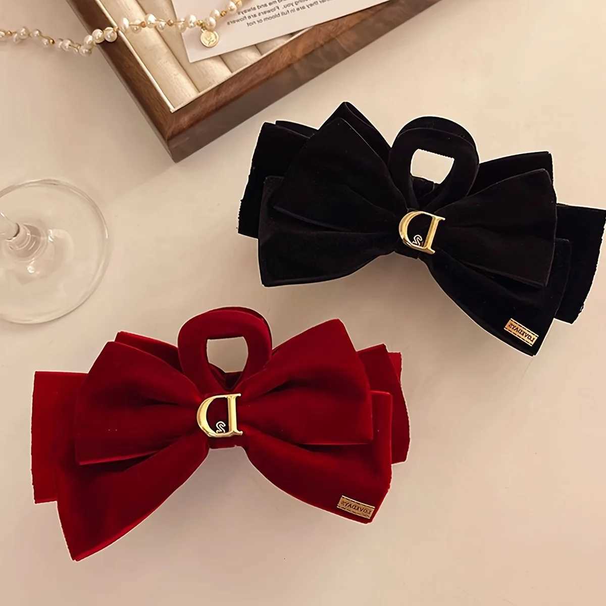 1 Set of Veet Knot Hair Cls Veet Princ Plate Hair Grab Clip Wens Hair Accories Shark Clip Y251210