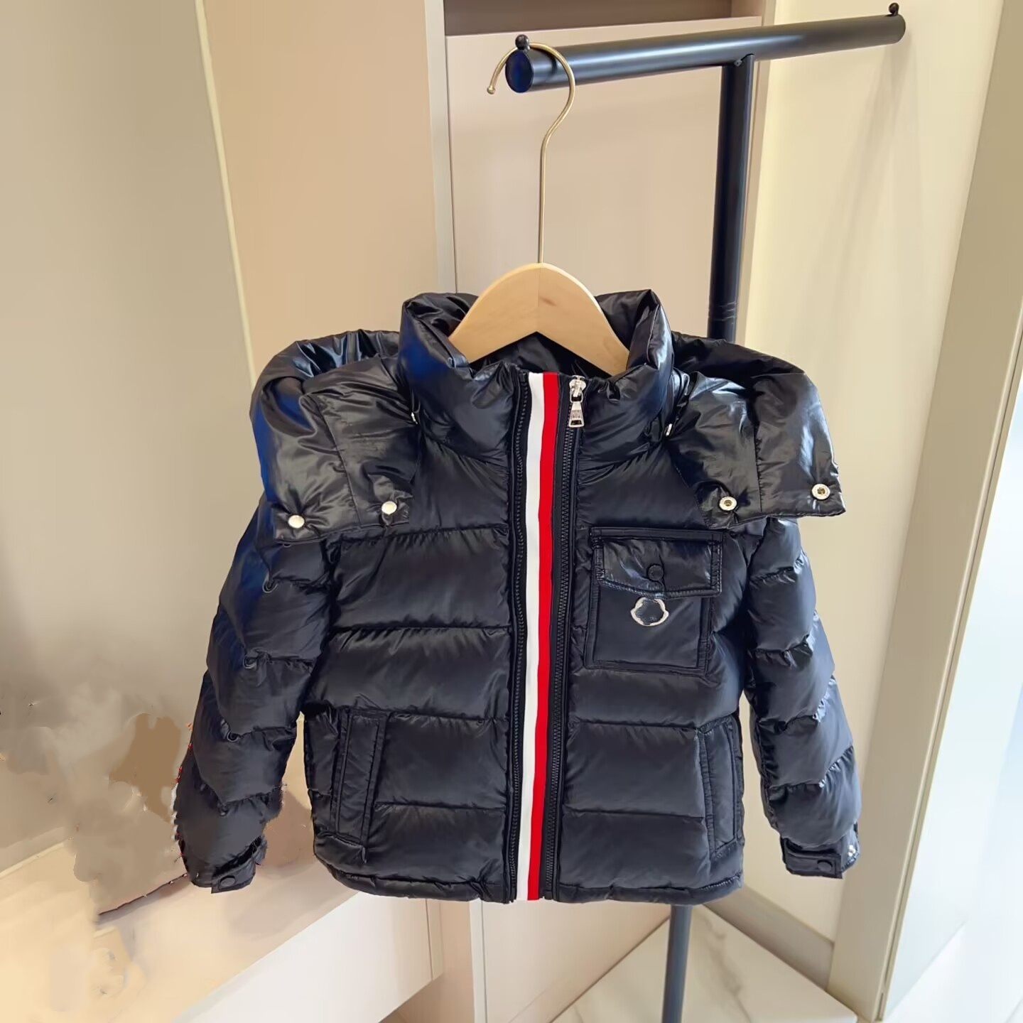 2025 Winter Designer Kids Coat Luxury Down Jacket For Kid Designers Baby Outerwear Children Warm Coat Boy Girl Clothes R5