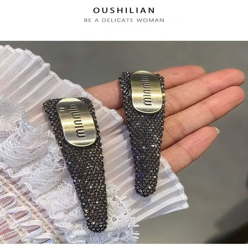 1/2 Pieces 2025 Luxury Fl Crystal Hair Clips Sier Rhinestone Side Clip Korean Style Fashion Barrette for Wen Y251210