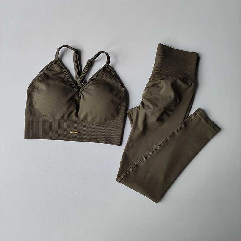 Seamless Hip Lifting Fitness Set Womens V-neck Bra Leggings Yoga Set Quick Drying Exercise Iron Massage High Fat Tight PantsT251211