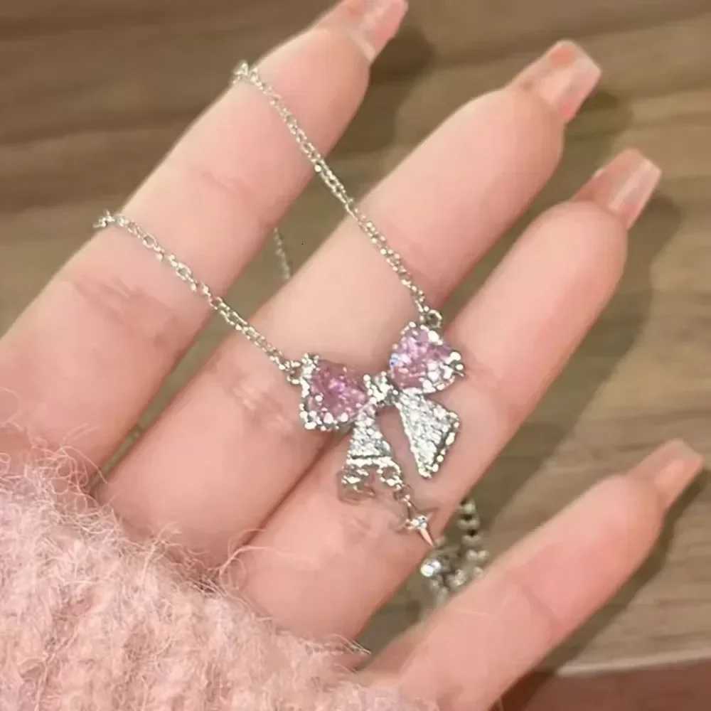 Korean Fashion Pink Crystal Heart Bow Tie Pendant Necklace Silver Color Chain Neck Necklace for Women Wedding Aesthetic Jewelry M251211