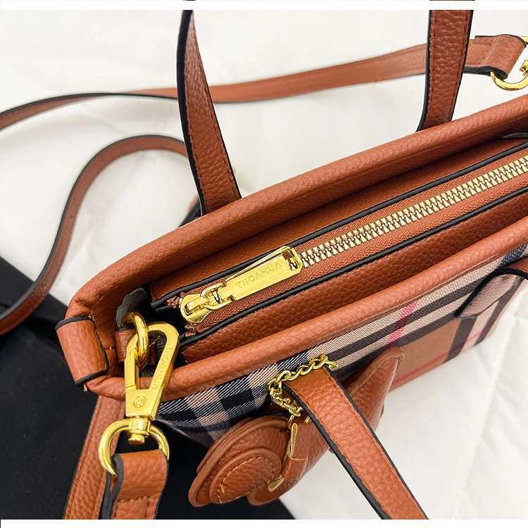 2025 New High-end Luxury Brand Ladies Leather Tote Bag Famous Designer Paris Vintage Elegant Y251211