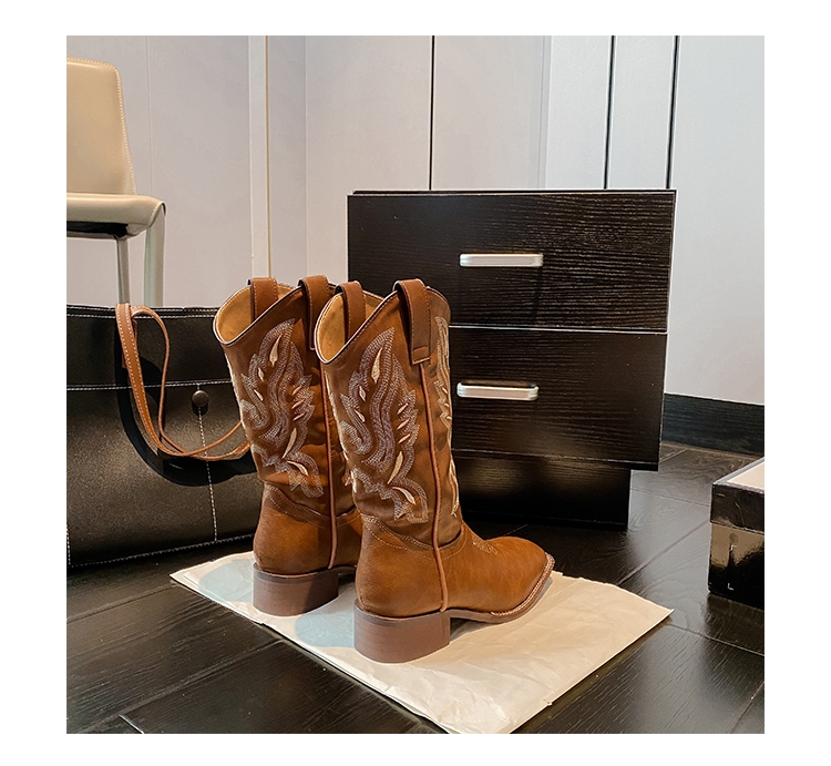 Designer boots free shipping genuine leather western cowboy boots women's new embroidered long leg knight boots square toe thick heel boots