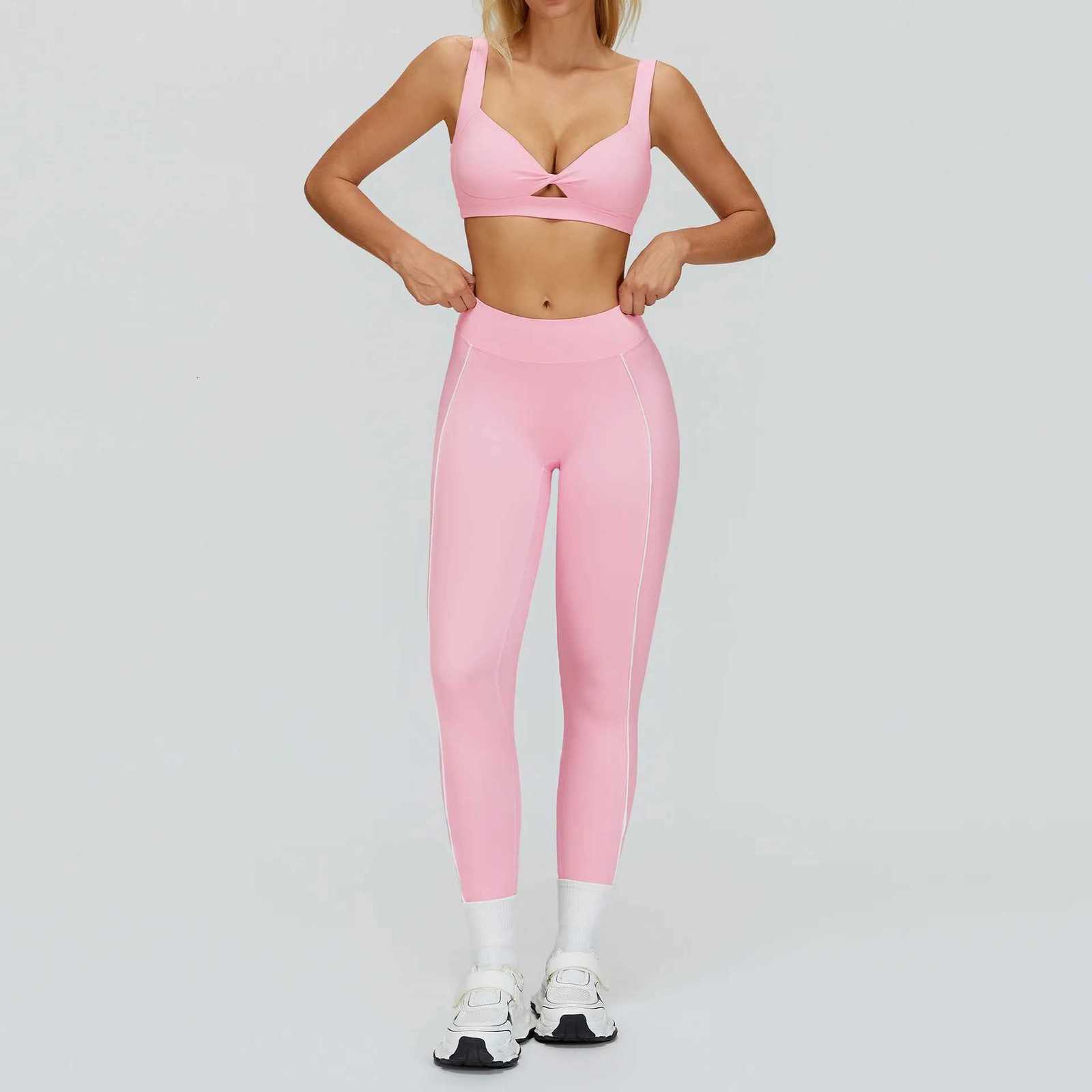 2PCS Yoga Suit Gym Fitness Tracksuit Breathable Sports Set Womens Running Workout Clothes Female Athletic Wear Yoga ClothingT251211