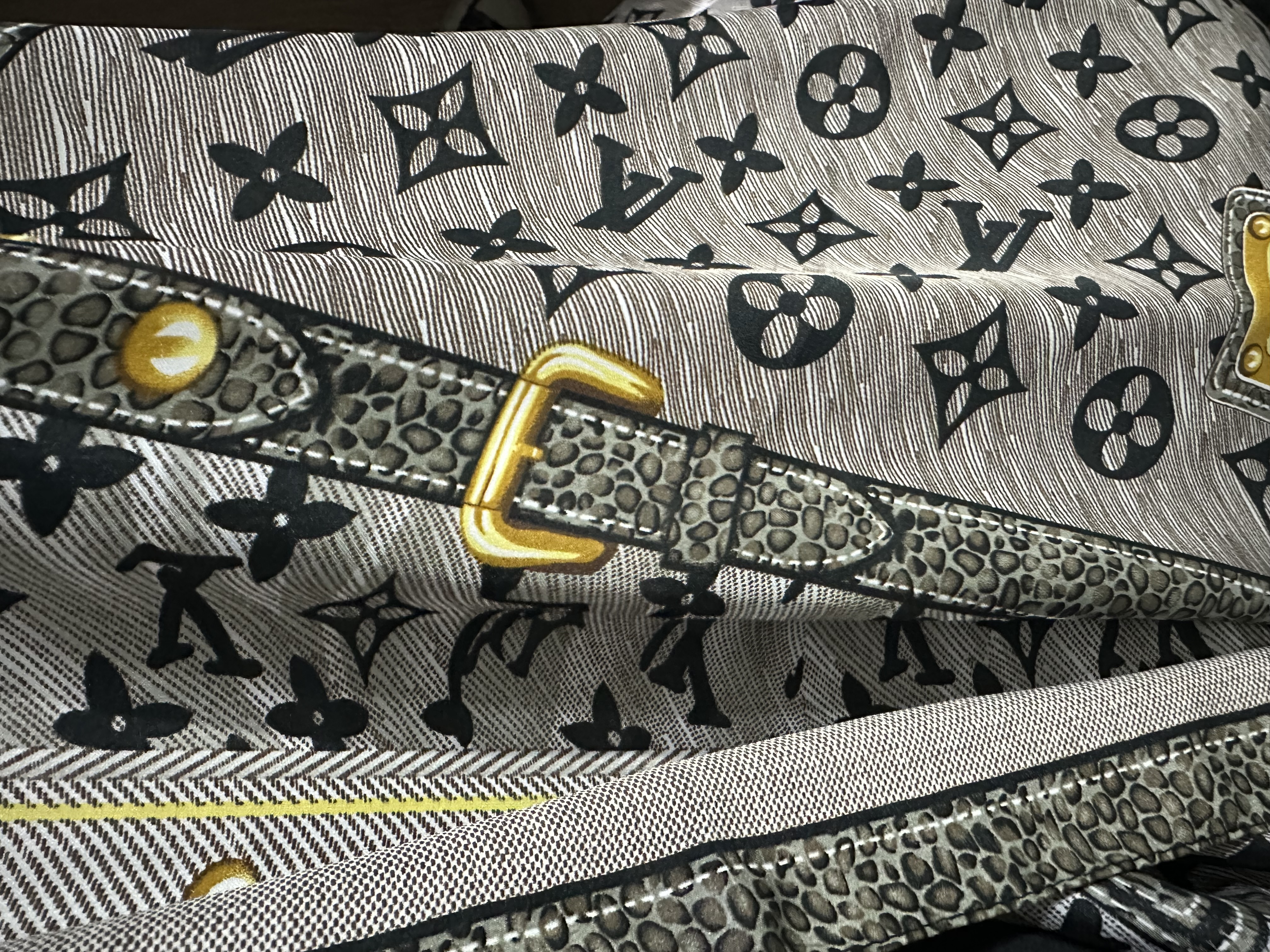 180X86CM New Popular Print Bandannas Silk Scarves Four Seasons Satin Beach Sun protection Towel Fashion Flower Long ShawlsL251020