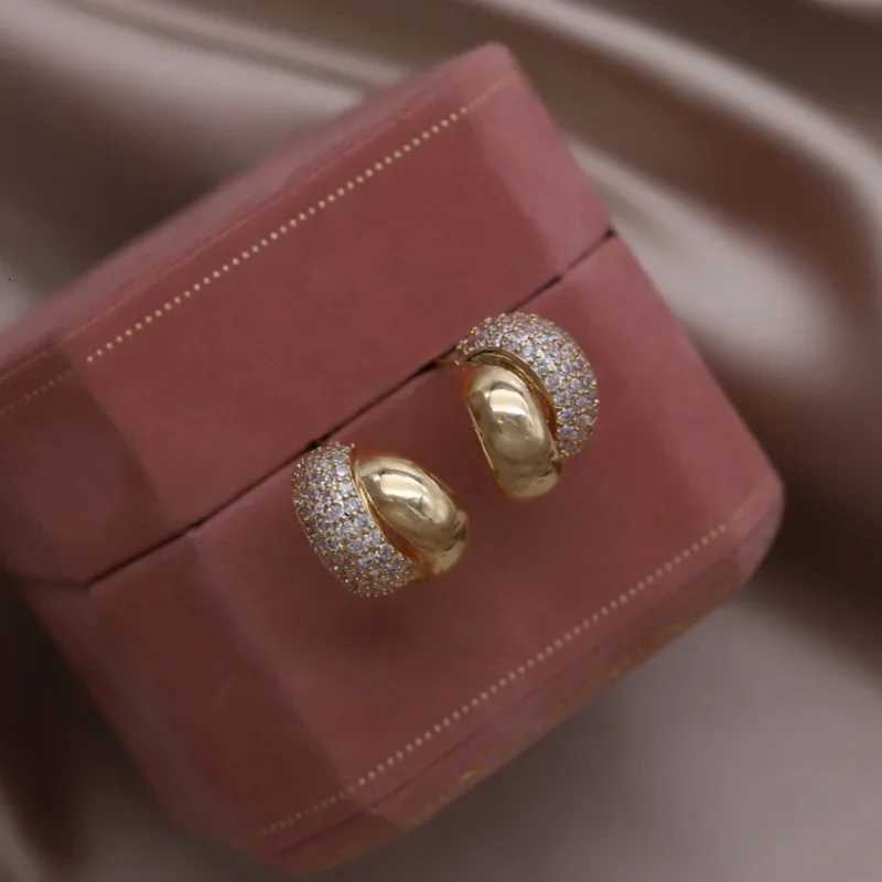 French new design fashion jewelry 18K gold plated cross-zircon earrings elegant wens daily work accories Y251210