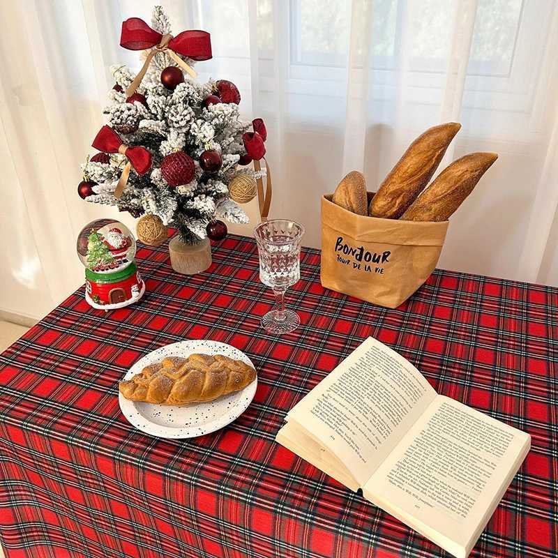 Christmas Red Green Grid Tablecloth Rectangle Dinner Table Cloth INS-style Restaurant Table Cover Christmas New Year Party Decor H251211