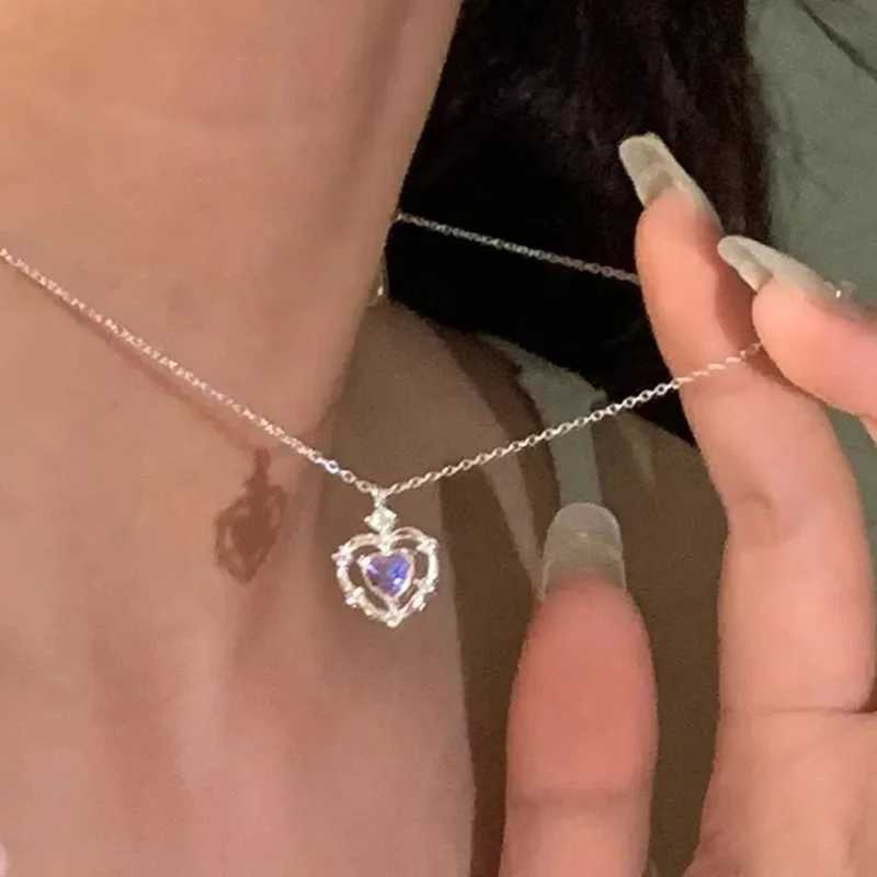 925 Sterling Silver Handmade Zircon Moonstone Necklace Simple Moonlight Heart ShAPed Pendant Women Wedding Gift Wholesale M251211