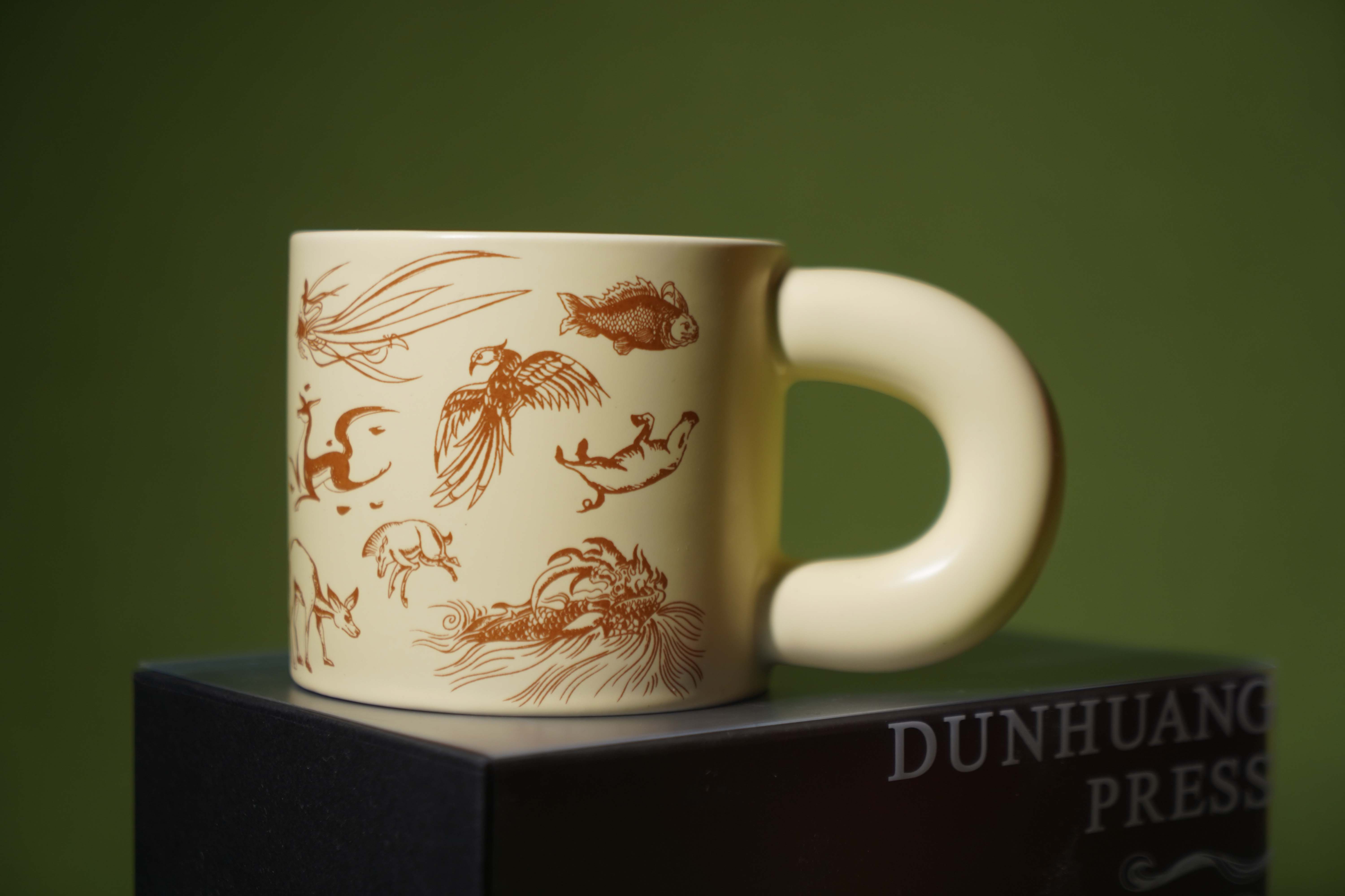 Dunhuang Seal Engraved Mug Handcrafted Ceramic Cup with Unique Art Stamp Gift Box for Daily Use & Souvenir