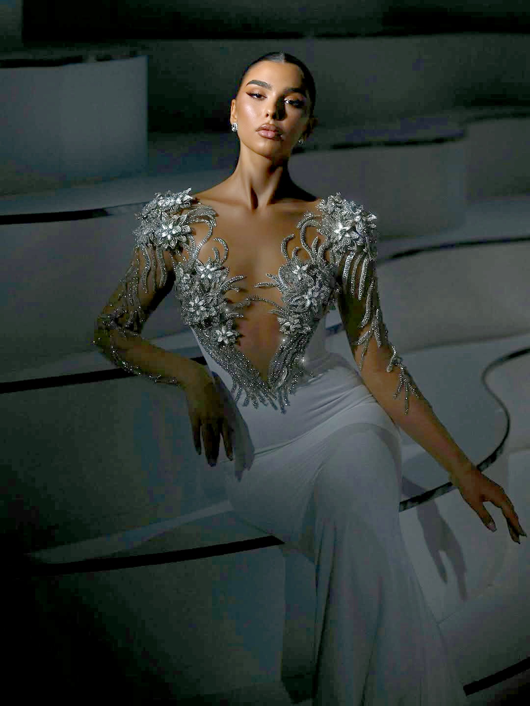 Sexy Mermaid Wedding Dress Sheer Neck Long Sleeves Bridal Gowns Appliques Sequins Sweep Train Dresses Custom Made vestidos