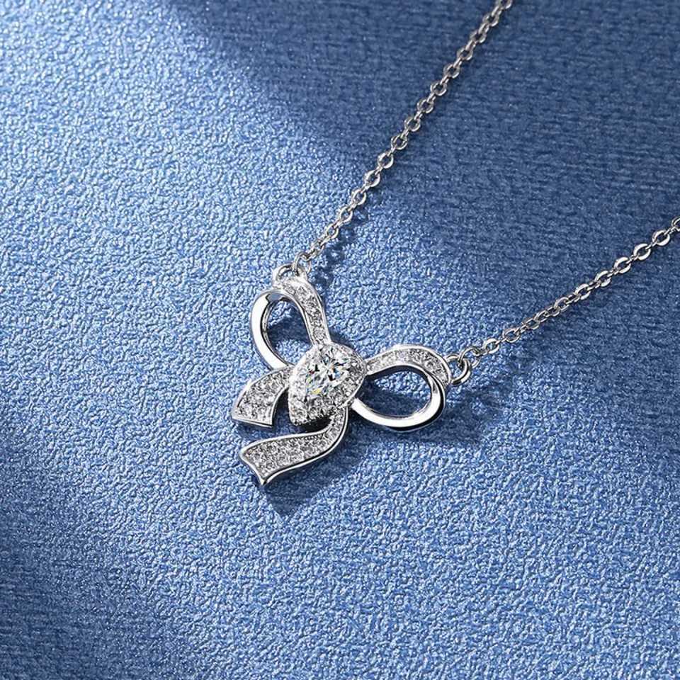 925 Sterling Silver Necklace Clavicle Chain Shining Zircon Bowknot Womens Pendant Necklace Birthday Party Gift Jewelry Gift M251211