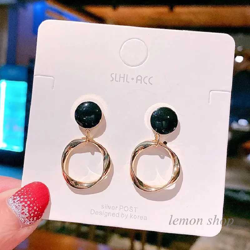 S925 Sier Needle Prum Design Quty Light Luxury Circle Geetric Net Earrings Jewelry Black Ball Earrings Ooellen Y251210