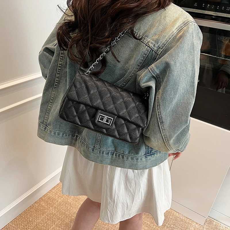 Famous Designer Classic Shoder Bag Genuine Leather Crossbody Handbag for Wen Elegant Luxury Brand Y251211