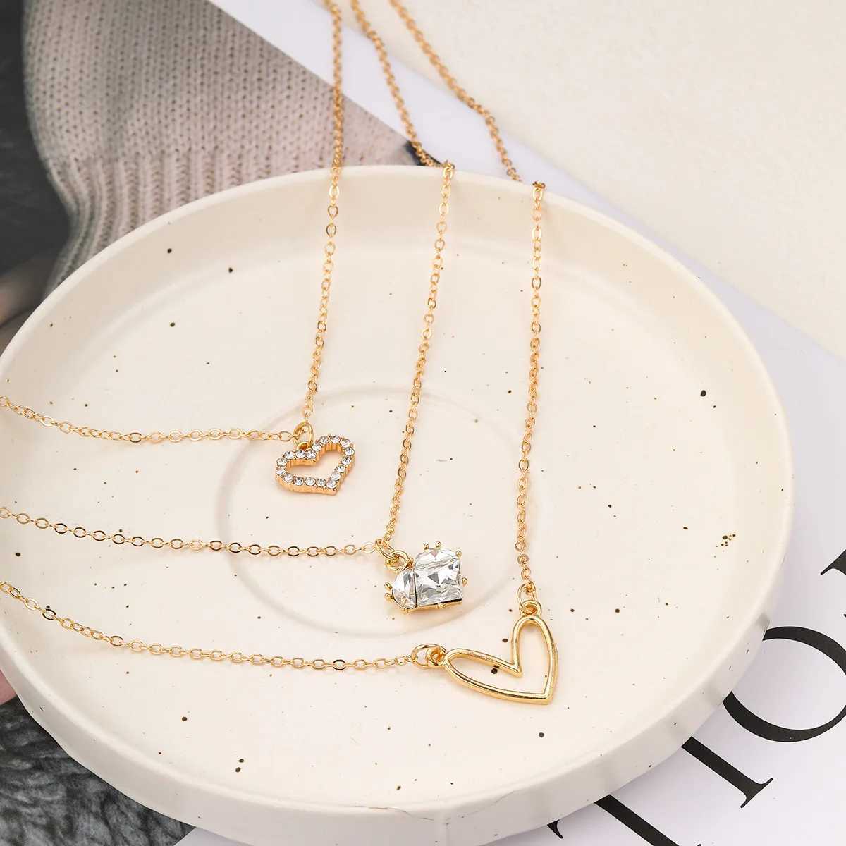 Crystal Zircon Heart Star Charm Layered Pendant Necklace Set for Women Charms Fashion Square Rhinestone Female Vintage Jewelry M251211