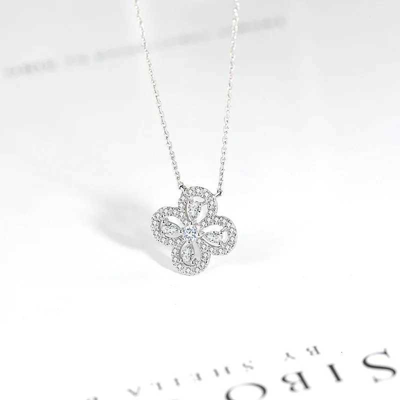 New Water Drop Silver Plate Necklace C r Design Zircon Clavicle Chain Female Bride Jewelry Gift Ladies Necklace M251211