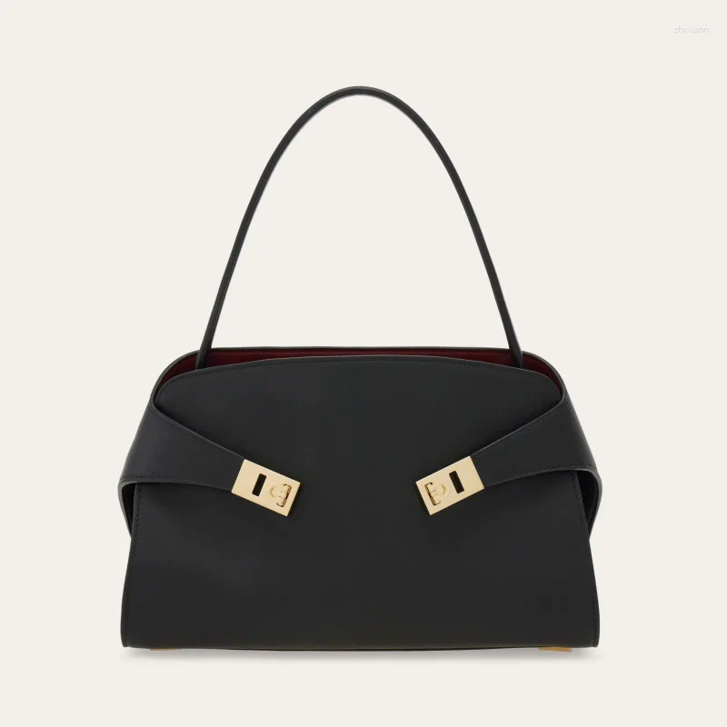 Shoulder Bags Hug Soft Bag For Ladies Elegant Luxury Designer Tote With Crossbody Strap Women's Fashionable Handbag Commuting