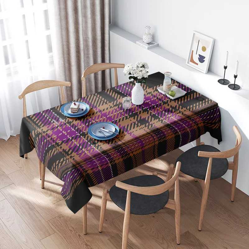 Modern Stylish Tablecloth with Unique African Print Perfect for Dining Tables in Homes Offices H251211